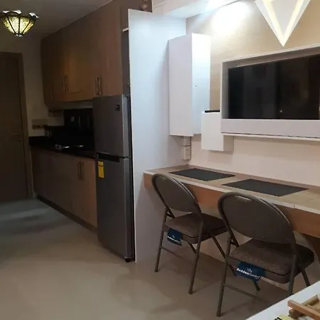 Great Cozy Condo Facing Bay @ Shore Residences